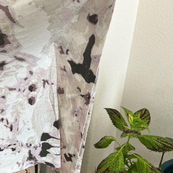 Jennifer Lopez Top - Picture 2 of 9